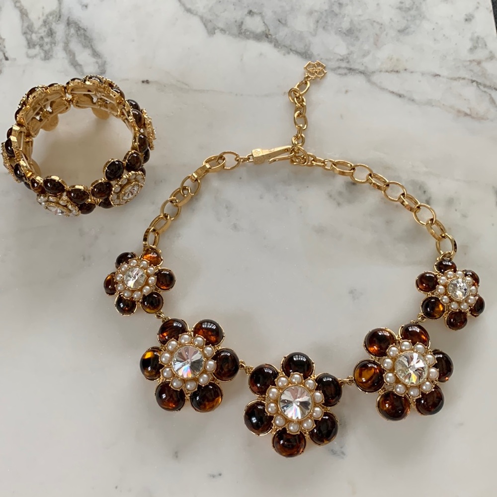 Ann Taylor Flower Necklace and Bracelet Set